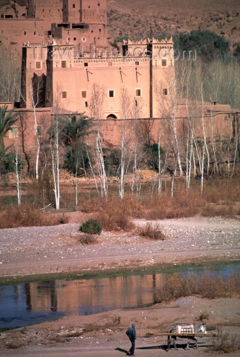 moroc59: Morocco / Maroc - Benhaddou: casbah and Ouarzazate River - photo by F.Rigaud - (c) Travel-Images.com - Stock Photography agency - Image Bank