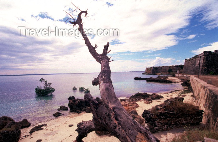 (c) Travel-Images.com - Stock Photography agency - the Global Image Bank