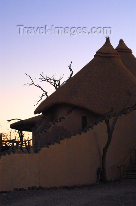 namibia160: Namibia: Little Kulala Lodgeat dusk at dusk - Sossusvlei - photo by B.Cain - (c) Travel-Images.com - Stock Photography agency - Image Bank