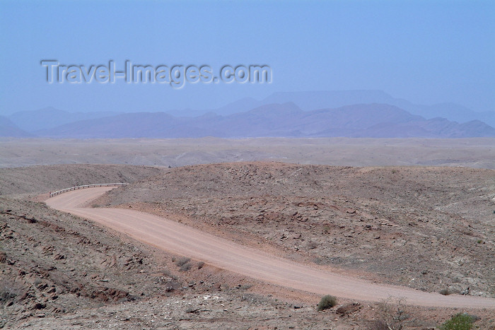 namibia27: Namibia: heading into the Atlas - photo by J.Banks - (c) Travel-Images.com - Stock Photography agency - Image Bank