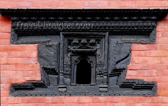 nepal139: Kathmandu, Nepal: a window with typical Nepalese wood sculpture - photo by E.Petitalot - (c) Travel-Images.com - Stock Photography agency - Image Bank