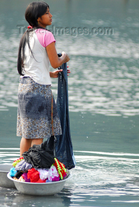 nepal165: Pokhara, Nepal: young woman washing clothes  in the lake - photo by E.Petitalot - (c) Travel-Images.com - Stock Photography agency - Image Bank