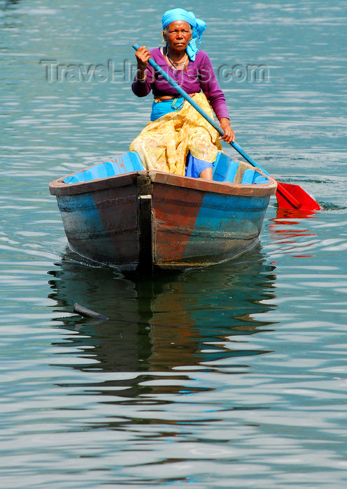 nepal190: Pokhara, Nepal: old woman paddling on Phewa lake - photo by E.Petitalot - (c) Travel-Images.com - Stock Photography agency - Image Bank