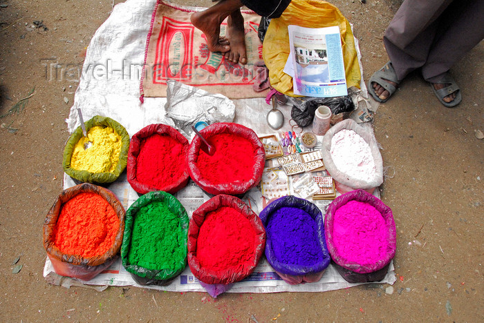 nepal194: Kathmandu, Nepal: coloured powder for Puja - photo by J.Pemberton - (c) Travel-Images.com - Stock Photography agency - Image Bank