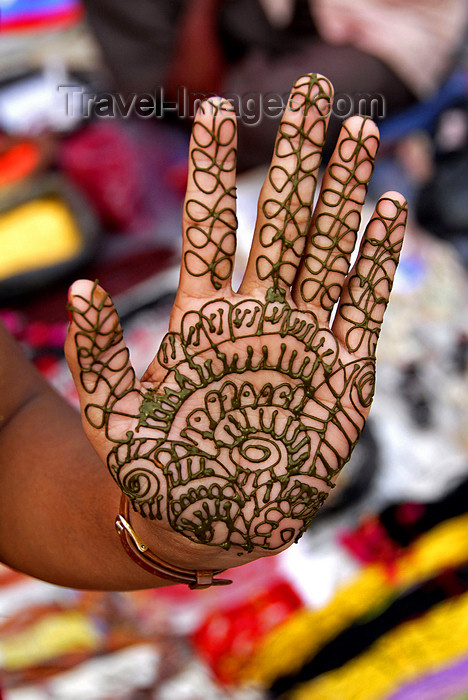 nepal205: Kathmandu, Nepal: woman's hand with henna pattern - photo by J.Pemberton - (c) Travel-Images.com - Stock Photography agency - Image Bank