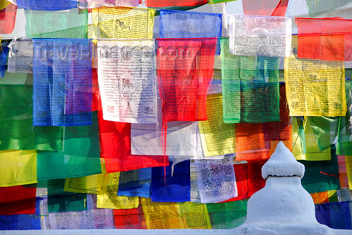 nepal220: Kathmandu valley, Nepal: Buddhist prayer flags on Bodnath Stupa - northeastern outskirts of Kathmandu - photo by J.Pemberton - (c) Travel-Images.com - Stock Photography agency - Image Bank