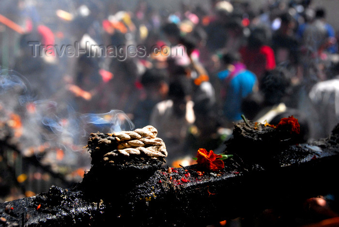 nepal225: Kathmandu valley, near Pharping village, Nepal: Dakshinkali temple complex - ghee lamp and crowd during festival - photo by J.Pemberton - (c) Travel-Images.com - Stock Photography agency - Image Bank