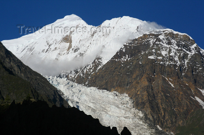 nepal325: Manang, Gandaki Zone, Nepal: Gangapurna glacier - Annapurna Circuit Trek - photo by M.Wright - (c) Travel-Images.com - Stock Photography agency - Image Bank