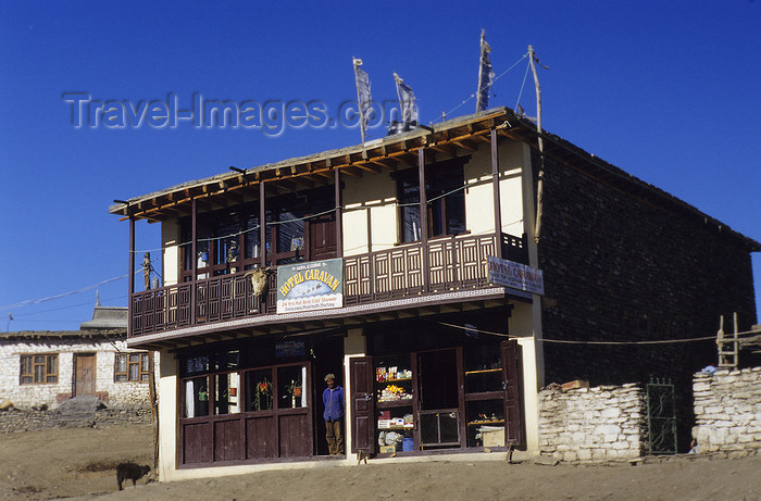 nepal365: Muktinath, Annapurna area, Mustang District, Dhawalagiri Zone, Nepal: Caravan Hotel, typical of the Annapurna circuit - photo by W.Allgöwer - (c) Travel-Images.com - Stock Photography agency - Image Bank