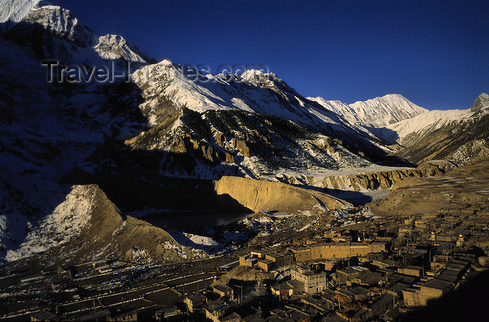 nepal373: Chame, Manang district, Gandaki Zone, Nepal: the town and Manang valley - photo by W.Allgöwer - (c) Travel-Images.com - Stock Photography agency - Image Bank