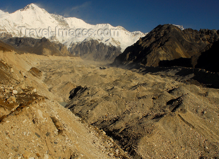 nepal408: Khumbu region, Solukhumbu district, Sagarmatha zone, Nepal: sediment on a glacier bed under Cho Oyu mountain - 8,201 m - the sixth highest mountain in the world - view from Gokyo - photo by E.Petitalot - (c) Travel-Images.com - Stock Photography agency - Image Bank