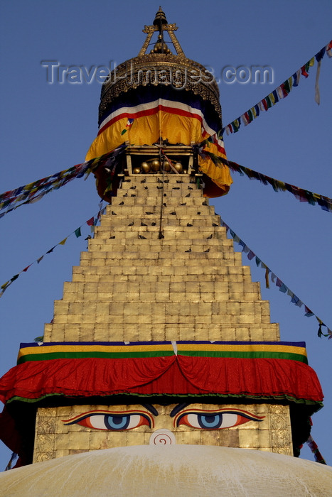 nepal459: Kathmandu, Nepal: Boudhanath Stupa - the Khasa Caitya - UNESCO World Heritage Site - contains the tomb of a Kasyapa sage venerable both to Buddhists and Hindus - photo by G.Koelman - (c) Travel-Images.com - Stock Photography agency - Image Bank