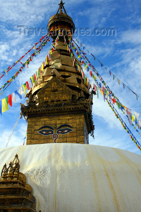 nepal47: Nepal - Kathmandu valley: Swayambhunath temple - stupa - Chorten - temple of the monkey - Unesco world heritage site - photo by M.Wright - (c) Travel-Images.com - Stock Photography agency - Image Bank