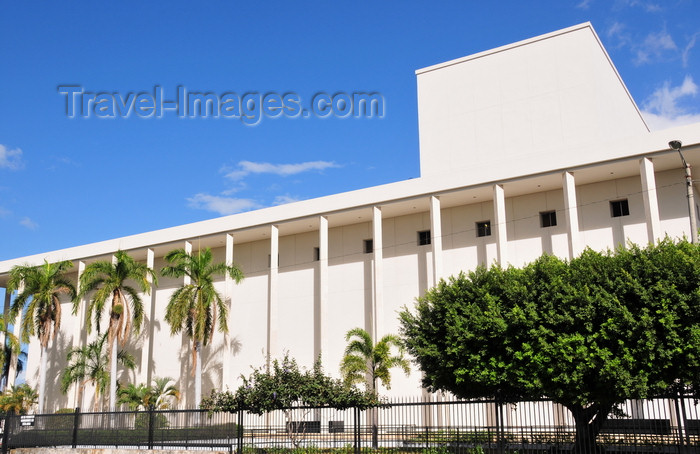 nicaragua42: Managua, Nicaragua: Rubén Darío National Theatre - architect José Francisco Terán Callejas - Teatro Nacional - Plaza Bolivar and Av. Bolivar - photo by M.Torres - (c) Travel-Images.com - Stock Photography agency - Image Bank