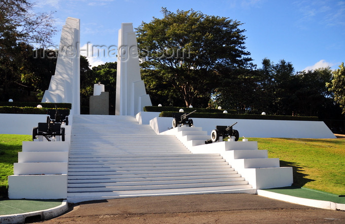 nicaragua5: Managua, Nicaragua: Roosevelt monument, now a monument to the martyrs of the revolution - Parque Historico Nacional Loma de Tiscapa - photo by M.Torres - (c) Travel-Images.com - Stock Photography agency - Image Bank