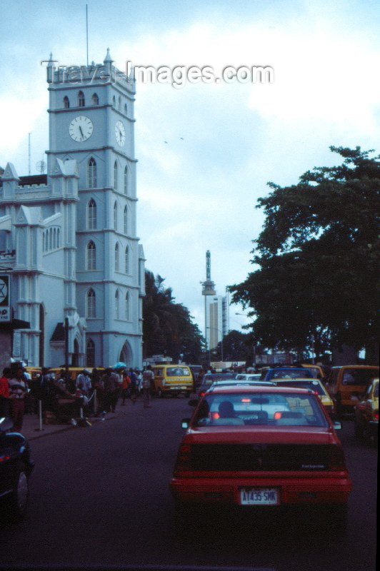 nigeria4: Nigeria - Lagos / LOS: church in Western Africa - photo by Dolores CM - (c) Travel-Images.com - Stock Photography agency - Image Bank