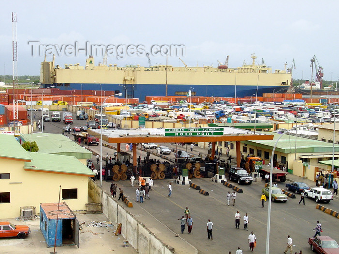 nigeria49: Lagos, Nigeria: Car Transporter, RoRo port - photo by A.Bartel - (c) Travel-Images.com - Stock Photography agency - Image Bank