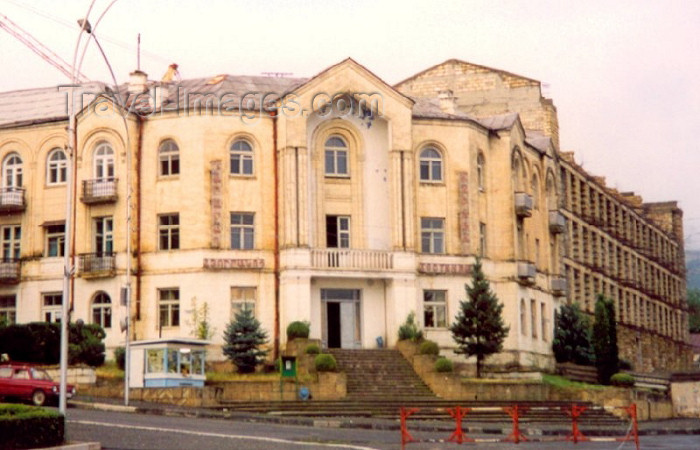 nk13: Nagorno Karabakh - Xankandi / Stepanakert: hotel Karabakh (photo by M.Torres) - (c) Travel-Images.com - Stock Photography agency - Image Bank