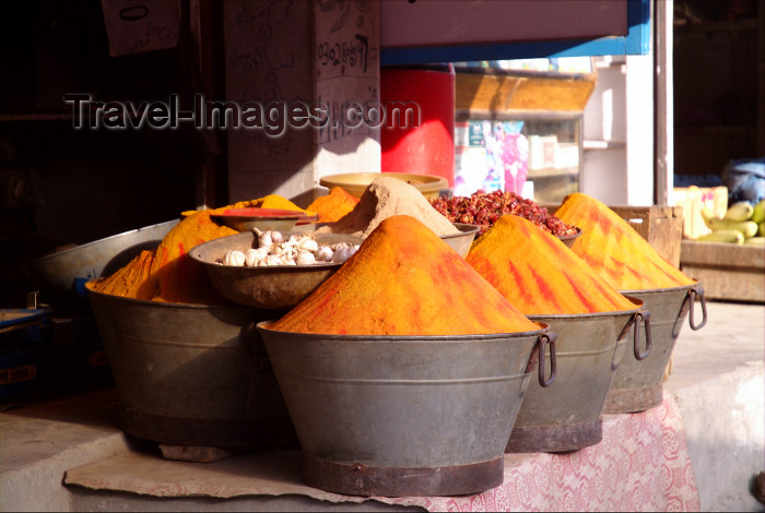 pakistan1: Peshawar, NWFP, Pakistan: spices and shop keeper - market - commerce - photo by A.Summers - (c) Travel-Images.com - Stock Photography agency - Image Bank