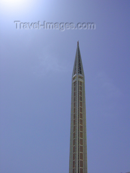 pakistan143: Islamabad, Pakistan: Faisal mosque - minaret - photo by D.Steppuhn - (c) Travel-Images.com - Stock Photography agency - Image Bank