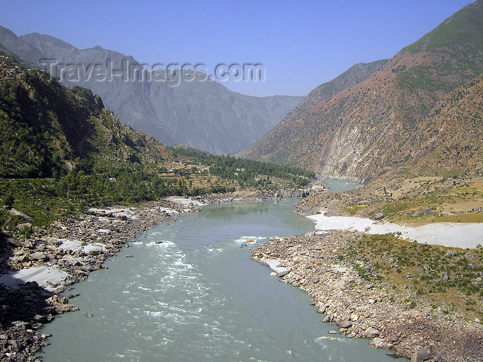 pakistan159: Besham Qala, Shangla District, North-West Frontier Province / NWFP, Pakistan: the Indus river and its valley - photo by D.Steppuhn - (c) Travel-Images.com - Stock Photography agency - Image Bank