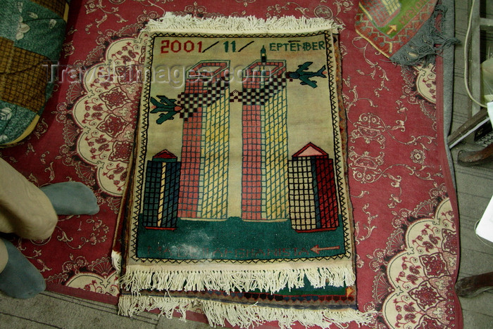 pakistan202: Peshawar, NWFP,  Pakistan: carpet with the 9/11 terrorist attack displayed - Twin Towers and aircraft - photo by G.Koelman - (c) Travel-Images.com - Stock Photography agency - Image Bank