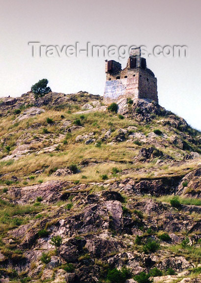 pakistan49: Pakistan - Gilet / Gilgit - Northern Areas: Churchill fort - explored by a young Winston Churchill when he was recuperating from a gunshot wound (photo by Galen Frysinger) - (c) Travel-Images.com - Stock Photography agency - Image Bank