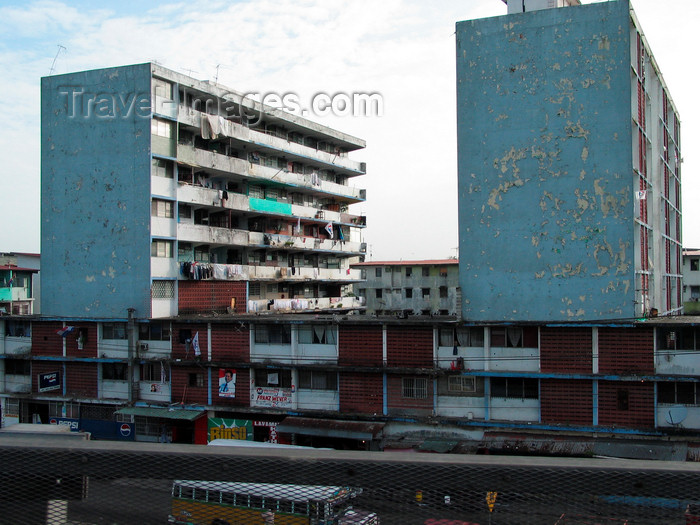 panama118: Panama City: low income area - photo by H.Olarte - (c) Travel-Images.com - Stock Photography agency - Image Bank
