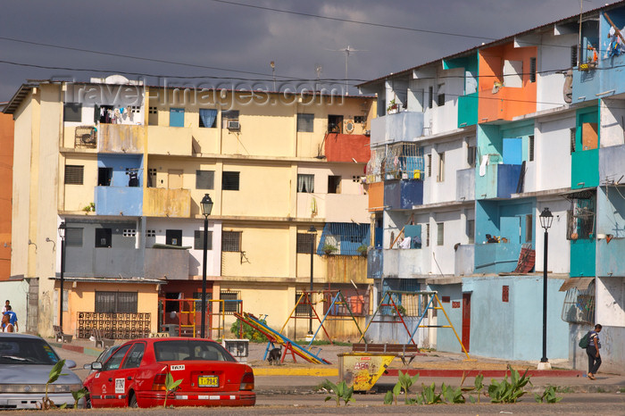 panama144: Panama City: view of the Curundu public projects, which where built by the government to house low income families - these areas are considered dangerous due to high crime rate - photo by H.Olarte - (c) Travel-Images.com - Stock Photography agency - Image Bank
