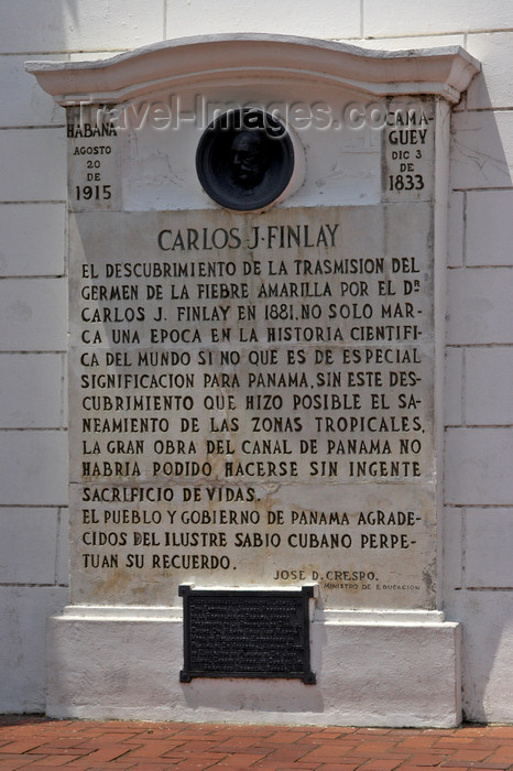 panama151: Panama City / Ciudad de Panamá: a plaque dedicated to Carlos J Finlay - discoverer of the causes and transmission routes of malaria and yellow fever - Plaza de Francia - Casco Viejo - photo by H.Olarte - (c) Travel-Images.com - Stock Photography agency - Image Bank