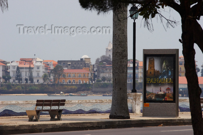 panama160: Panama City: Casco Viejo and Panama city billboard - photo by H.Olarte - (c) Travel-Images.com - Stock Photography agency - Image Bank