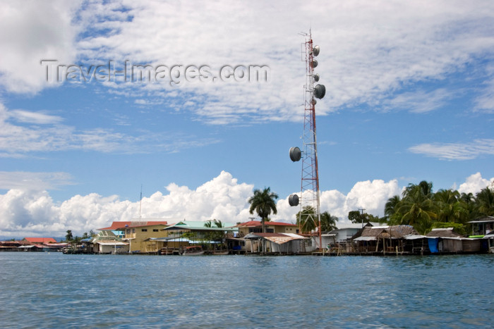 panama184: Panama - Bocas del Toro - Isla Colon - radio antenna on the waterfront - photo by H.Olarte - (c) Travel-Images.com - Stock Photography agency - Image Bank