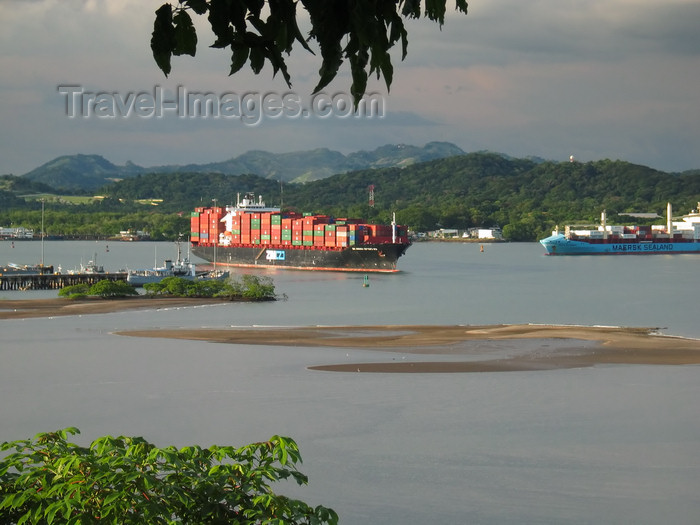 panama258: Panama Canal - Container ship passing through the Panama Canal - photo by H.Olarte - (c) Travel-Images.com - Stock Photography agency - Image Bank