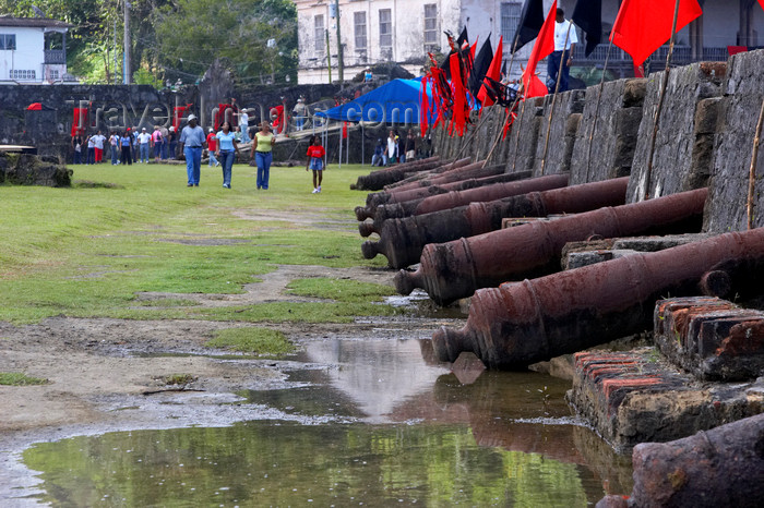 panama277: Fuerte de San Jeronimo - row of Spanish cannons, Portobello, Colon, Panama, Central America, during the bi-annual devils and congo festival - photo by H.Olarte - (c) Travel-Images.com - Stock Photography agency - Image Bank