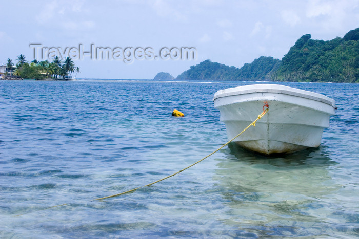 panama320: looking at the sea - Isla Grande, Colon, Panama, Central America - photo by H.Olarte - (c) Travel-Images.com - Stock Photography agency - Image Bank