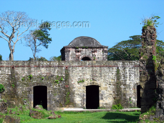 panama342: Panama - San Lorenzo del Chagres Castle - Spanish fortress destroyed by Sir Henry Morgan - photo by H.Olarte - (c) Travel-Images.com - Stock Photography agency - Image Bank
