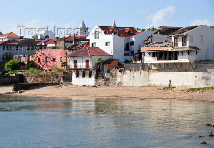 panama401: Panama City / Ciudad de Panamá: Casco Viejo - beach seen from Plaza de Francia - photo by M.Torres - (c) Travel-Images.com - Stock Photography agency - Image Bank