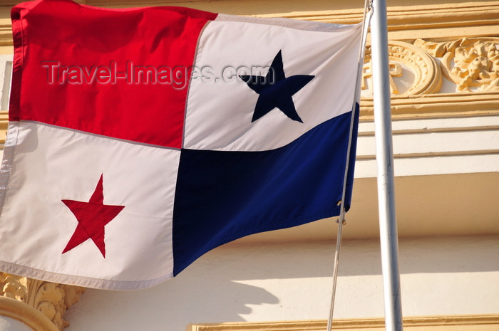 panama424: Panama City / Ciudad de Panamá: Casco Viejo - Panamian flag at the Palacio de Gobierno - architect Genaro Ruggieri - photo by M.Torres - (c) Travel-Images.com - Stock Photography agency - Image Bank