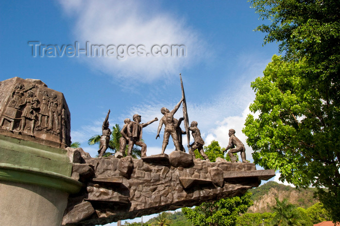 panama490: Panama City / Ciudad de Panama: Dr. Arnulfo Arias Madrid Memorial, homage to democracy - sculptor Hector Lombana, 'Homenaje a la Democracia' - Balboa  - photo by H.Olarte - (c) Travel-Images.com - Stock Photography agency - Image Bank