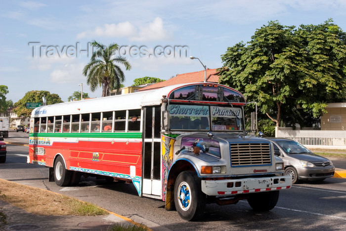 panama491: Panama City / Ciudad de Panama: Diablo Rojo bus - red devil - Balboa  - photo by H.Olarte - (c) Travel-Images.com - Stock Photography agency - Image Bank