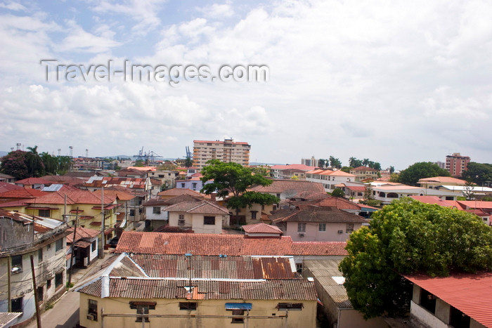 panama570: Colón, Panama: roofs of Colon City - photo by H.Olarte - (c) Travel-Images.com - Stock Photography agency - Image Bank