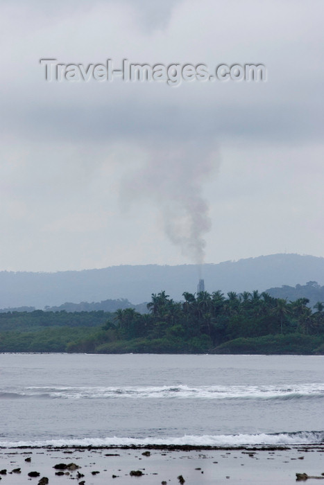 panama575: Galeta Island, Colón province, Panama: air pollution nearby - smoke stack - photo by H.Olarte - (c) Travel-Images.com - Stock Photography agency - Image Bank