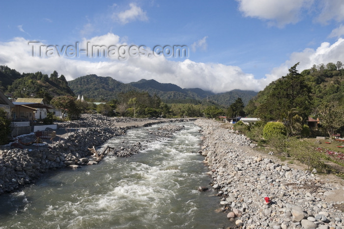 panama640: Boquete, Chiriquí Province, Panama: Caldera River seen from the bridge - photo by H.Olarte - (c) Travel-Images.com - Stock Photography agency - Image Bank