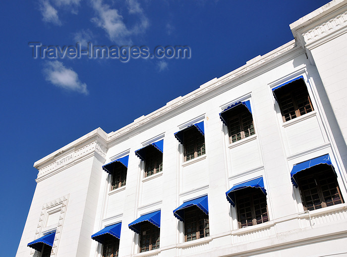 panama89: Panama City: National Institute for Culture - INAC - windows with awnings - Instituto Nacional de Cultura de Panama, formerly the Supreme Court building - Plaza de Fancia - ex-Corte Suprema de Justicia - photo by M.Torres - (c) Travel-Images.com - Stock Photography agency - Image Bank