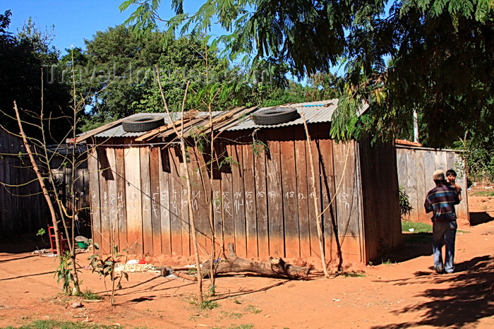 paraguay82: Presidente Hayes department, Paraguay: Maka dwelling near Puente Remanso - photo by A.Chang - (c) Travel-Images.com - Stock Photography agency - Image Bank