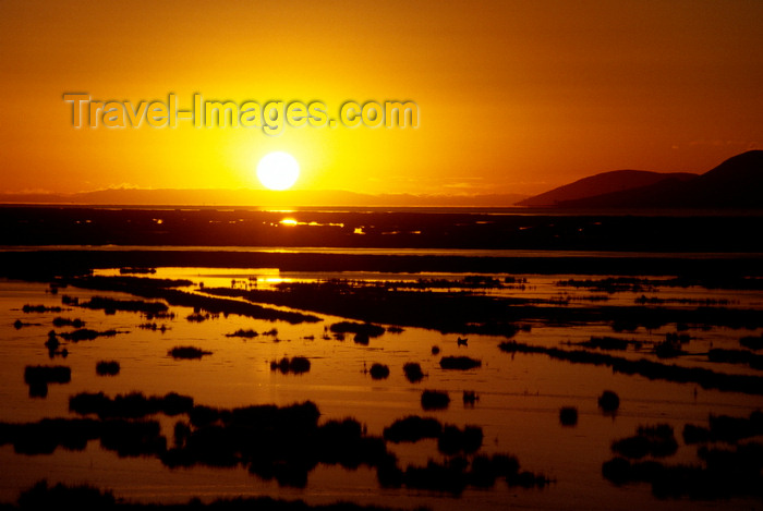 peru113: Lake Titicaca, Puno department, Peru: golden sunrise - photo by C.Lovell - (c) Travel-Images.com - Stock Photography agency - Image Bank
