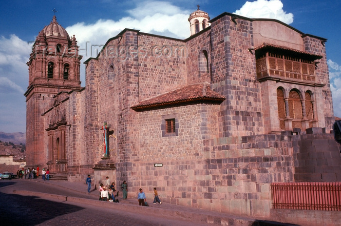 peru13: Cusco, Peru: Cathedral of Santo Domingo, built over the ruins of the Inca Viracocha's palace - photo by J.Fekete - (c) Travel-Images.com - Stock Photography agency - Image Bank