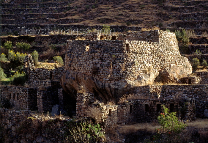 peru166: Cusichaca, Cuzco region, Peru: ruins of Cusichaca - Inca agricultural heartland - photo by C.Lovell - (c) Travel-Images.com - Stock Photography agency - Image Bank