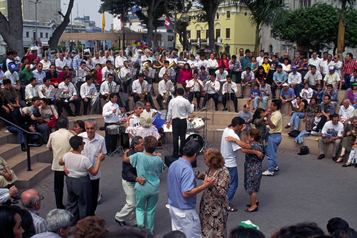 peru77: Miraflores, Lima, Peru: people dance to a brass band - main square - photo by C.Lovell - (c) Travel-Images.com - Stock Photography agency - Image Bank