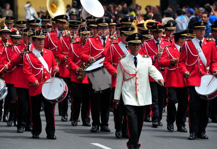 peru88: Lima, Peru: Peruvian National Police marching band along Carabaya st, in Plaza de Armas - change of the guard parade - photo by M.Torres - (c) Travel-Images.com - Stock Photography agency - Image Bank